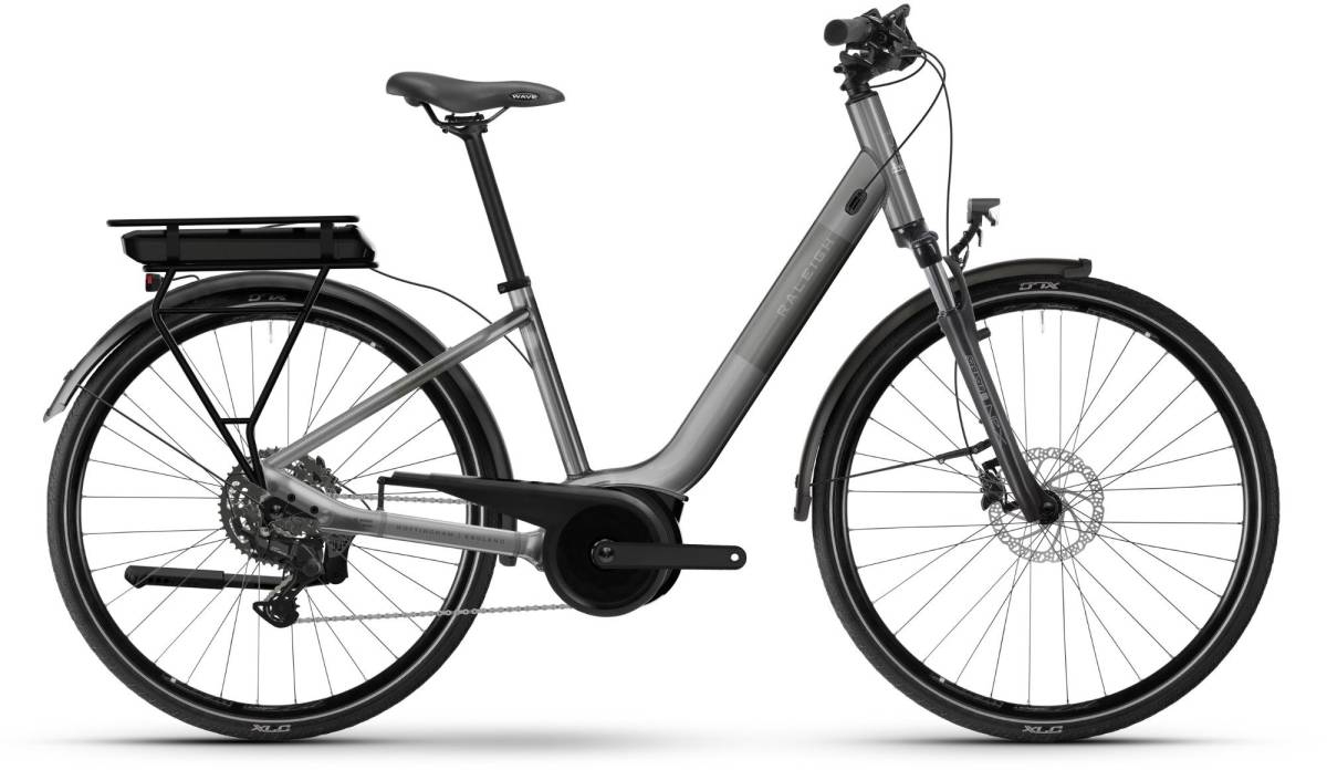 Raleigh 2026 Captus Low Step Electric Hybrid Bike M Platinum Chrome Gloss - Cycles UK